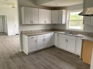 21019 W State Route 176, Mundelein, IL 60060