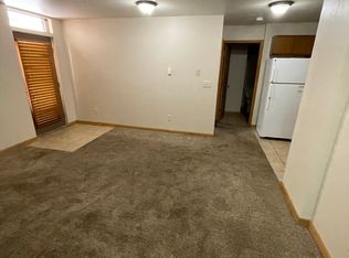 122 Maine St APT 101, Mauston, WI 53948