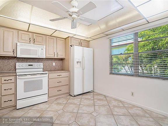 5th image of 3502 Bimini Ln APT O3