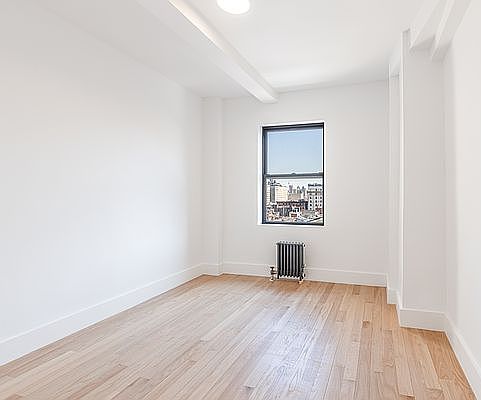 4th image of 166 W 75th St APT 1204