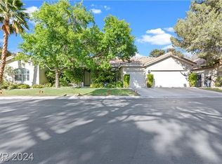 8928 Echo Ridge Dr, Las Vegas, NV 89117