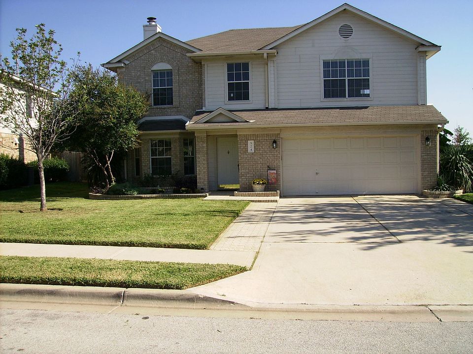 2nd image of 524 Catumet Dr