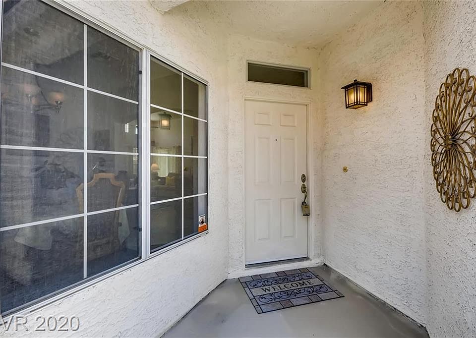 7929 Ben Hogan Dr, Las Vegas, NV 89149 | Zillow