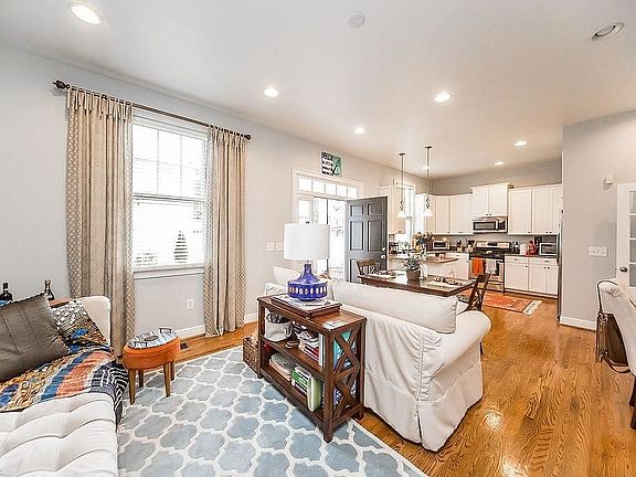 2nd image of 1055 Spratley St
