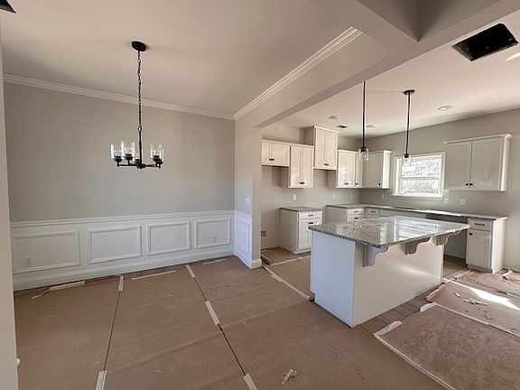 2nd image of 265 Black Oak Dr