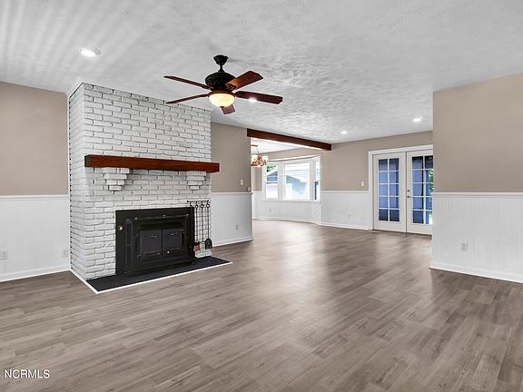 4th image of 10244 N Olde Towne Wynd SE