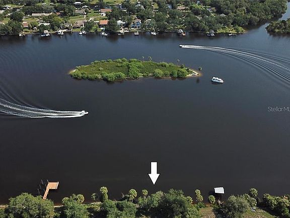 3rd image of 9302 Old Gibsonton Dr