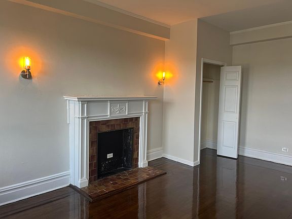 5th image of 159 S Harrison St #602B