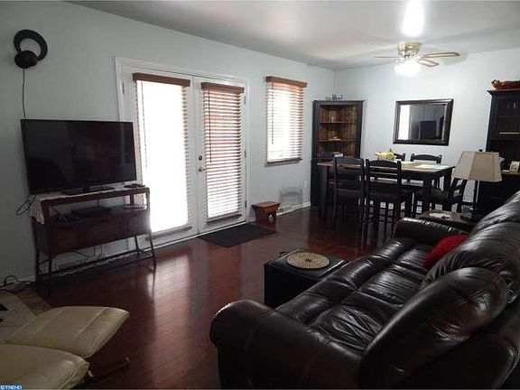 4th image of 148 Thomas Dr