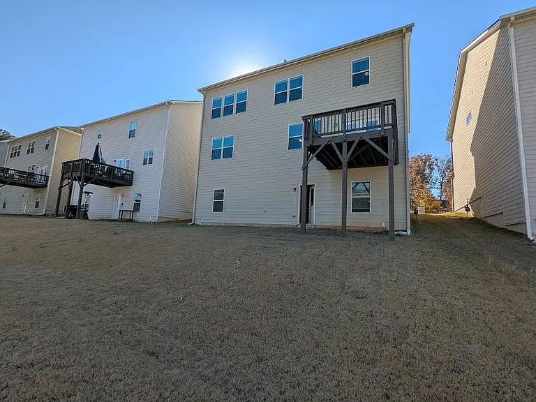 2034 Britt Dr — Photo 54