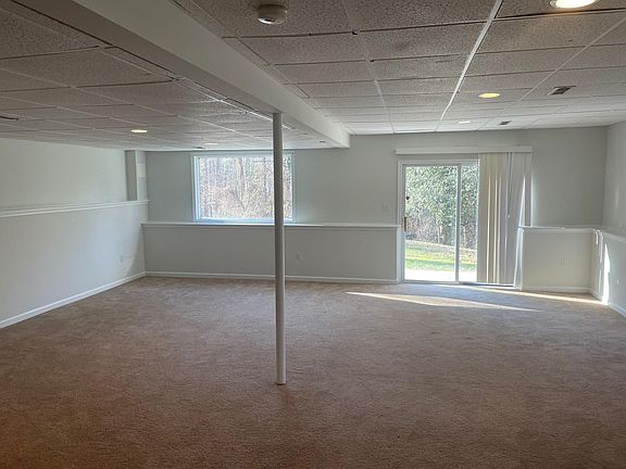 5th image of 49 E Joyce Ln