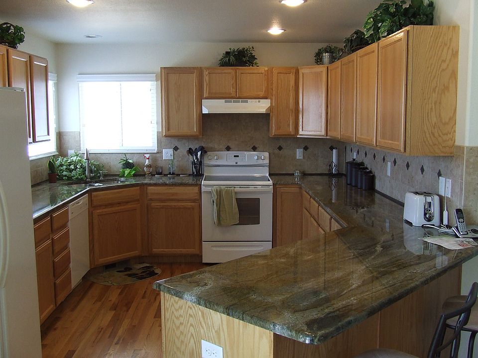 Kitchen Custom Granite