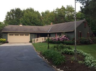 4217 Beeline Rd, Holland, MI 49423