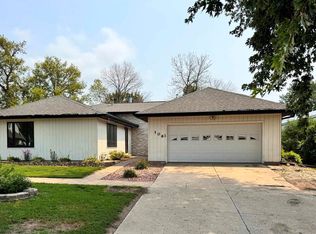 106 Carroll St, Sanborn, IA 51248