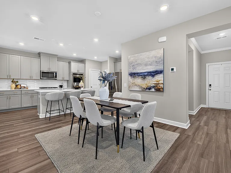 314 Hyssop Ct — Photo 6