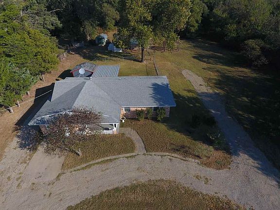 3rd image of 523 W Knipe Ave