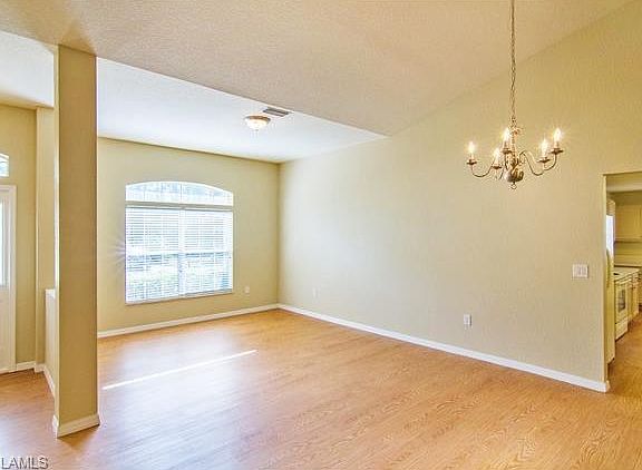 5th image of 1215 Johns Ave