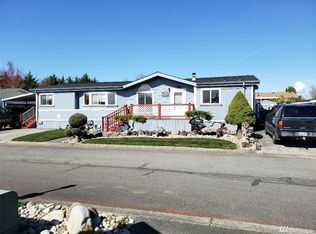 303 Noble Fir Cir, Enumclaw, WA 98022