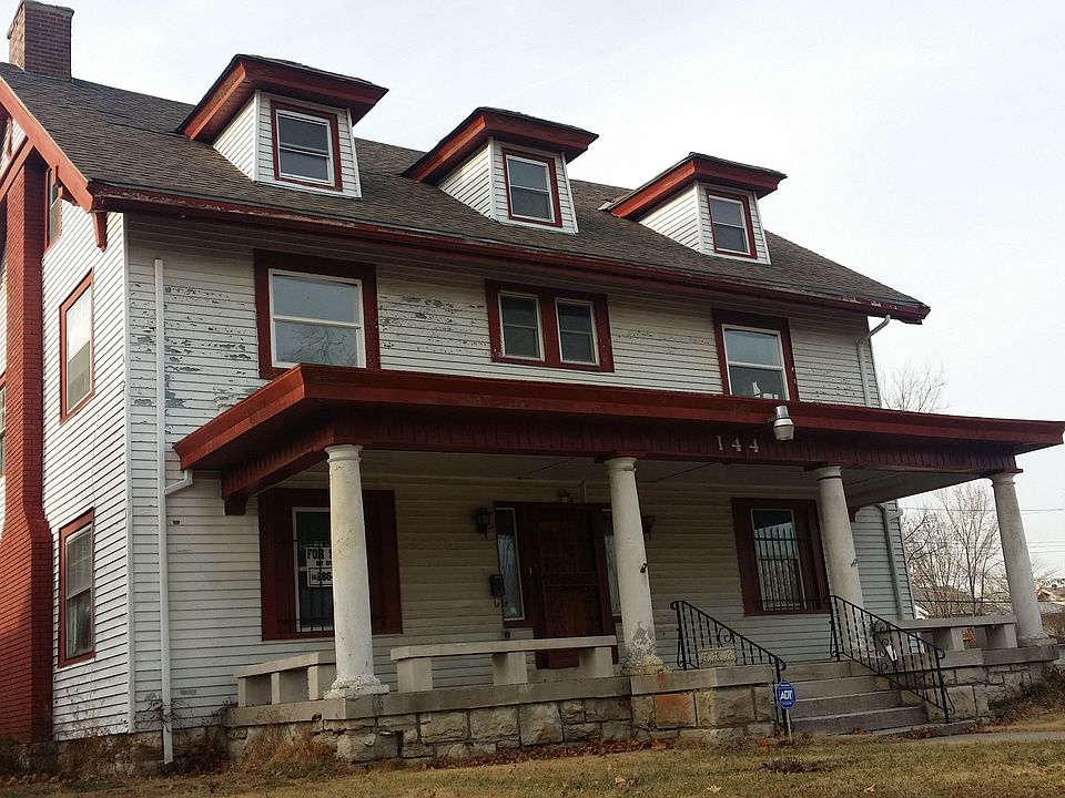 1st image of 144 N Van Brunt Blvd