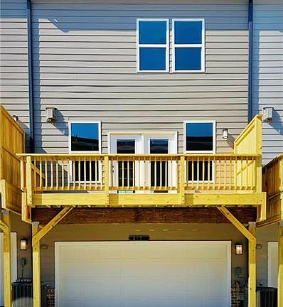 2nd image of 2676 Whistler Way NE