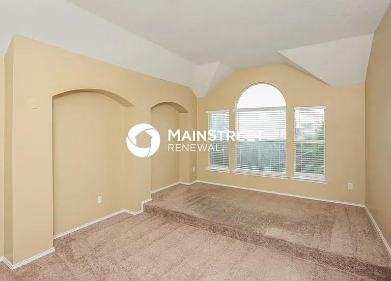 749 Mulberry Ln — Photo 12