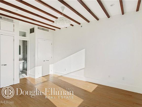 3rd image of 225 15th St APT 3A
