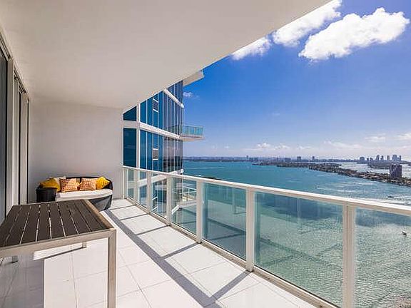 5th image of 2020 N Bayshore Dr #4