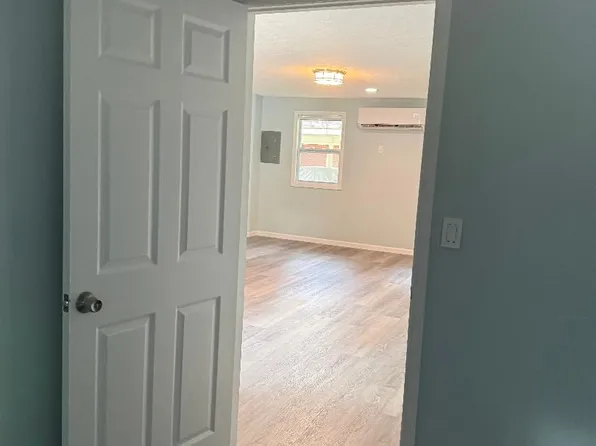 823 1/2 E Rollingwood Rd, Aiken, SC 29801
