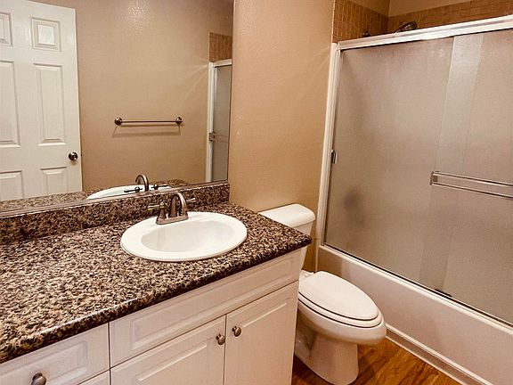 5th image of 450 Bollinger Canyon Ln APT 392