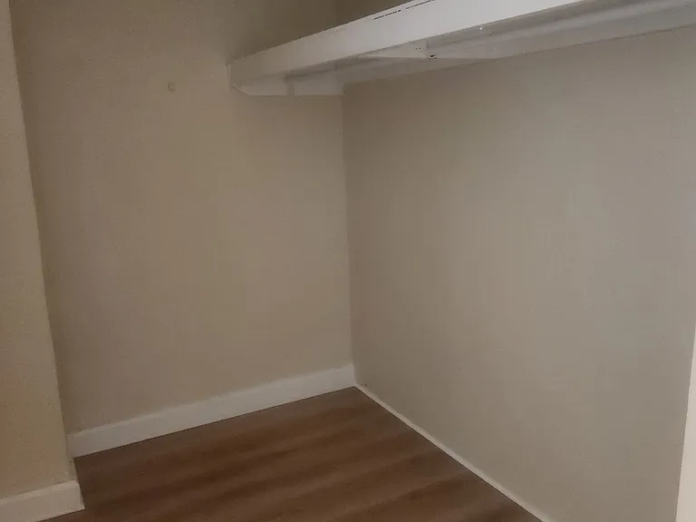 735 Camden Ave SW — Photo 6