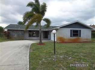132 SW Oakridge Dr, Port Saint Lucie, FL 34984