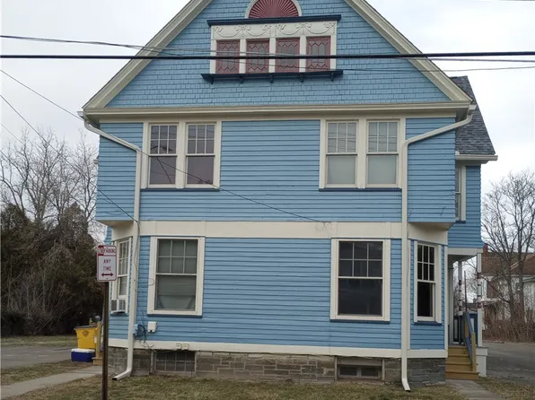 364 W Gray St, Elmira, NY 14901