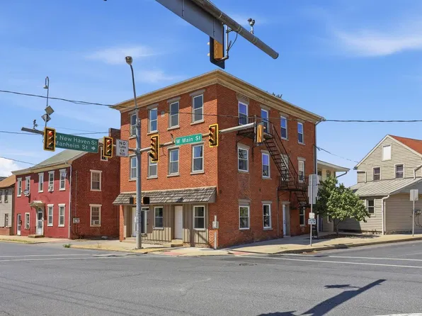 101 West Main St