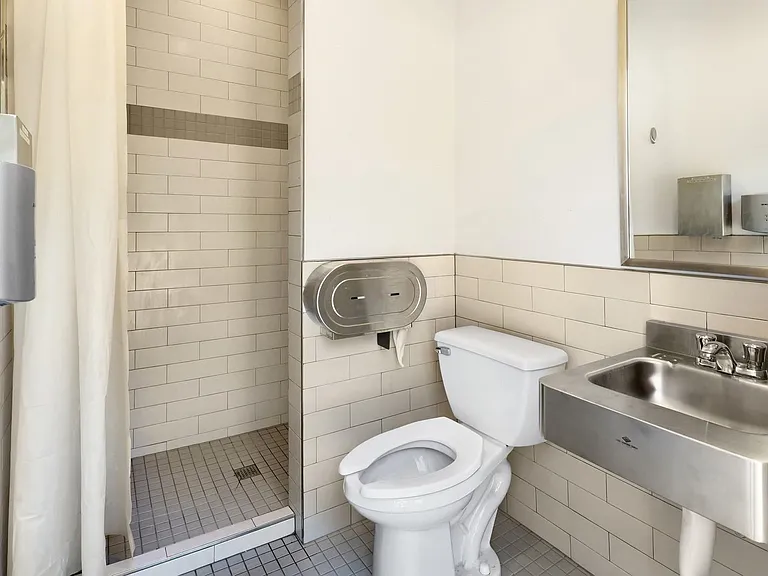 10443 Mount Baker Hwy #6 — Photo 16