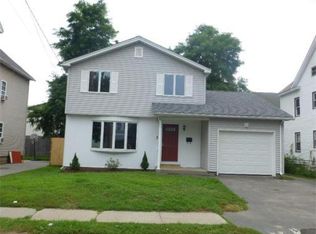 21 Charbonneau Ter, Chicopee, MA 01013