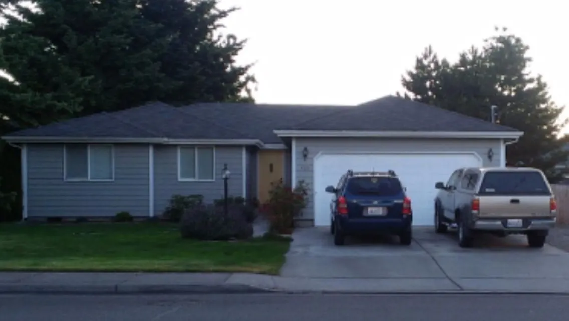 405 S 5th Ave photo 1