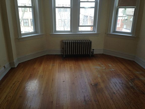 2nd image of 6137 S Homan Ave #1N