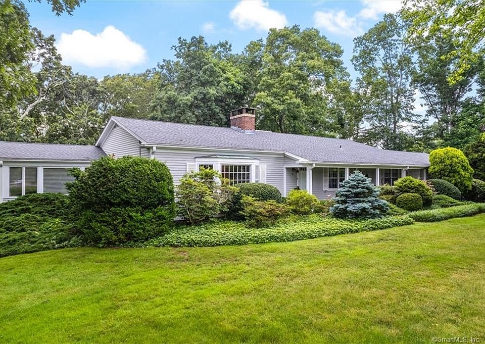 1st image of 55 Sunset Hill Drive