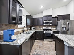 712 Rim Water Dr, Alvin, TX 77511