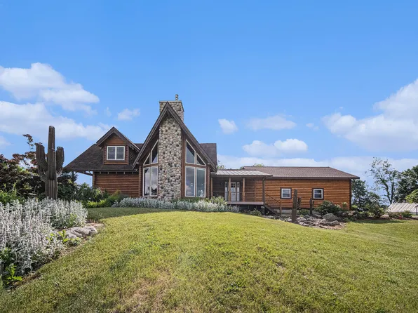 3245 Sharon Hollow Rd, Manchester, MI 48158