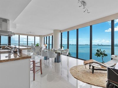 601 NE 36th St APT 2112, Miami, FL, 33137
