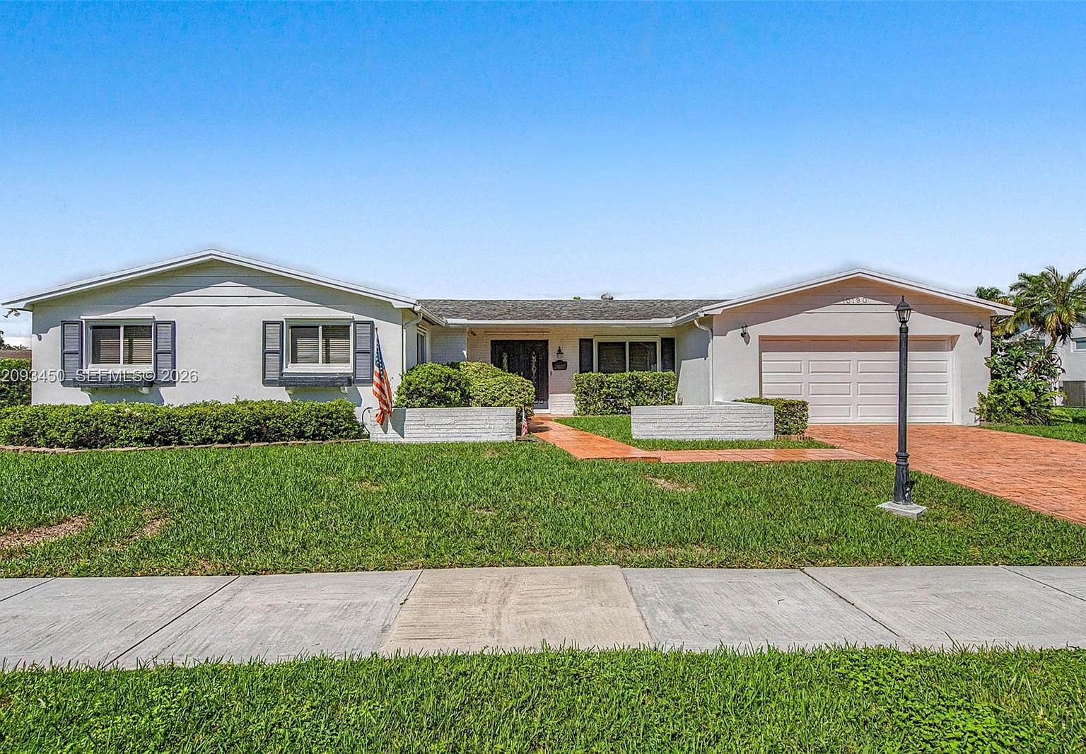 10190 SW 99th Ave — Killian Greens Golf Club