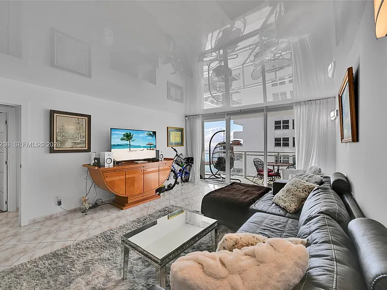 2030 S Ocean Dr #2018 — Photo 10