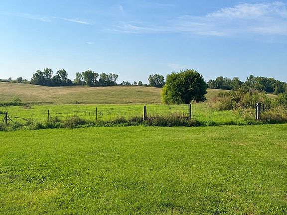 4th image of 5215 County Rd