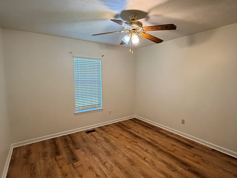 184 Gaskins Rd — Photo 10