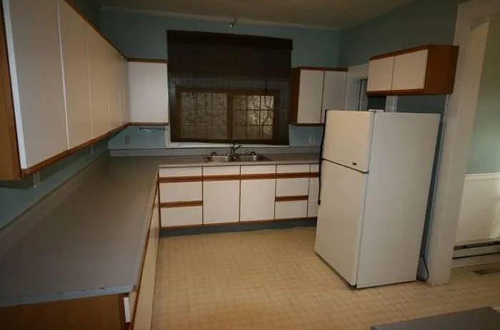 2 bed, 1000 sqft, $1,200 — Photo 2