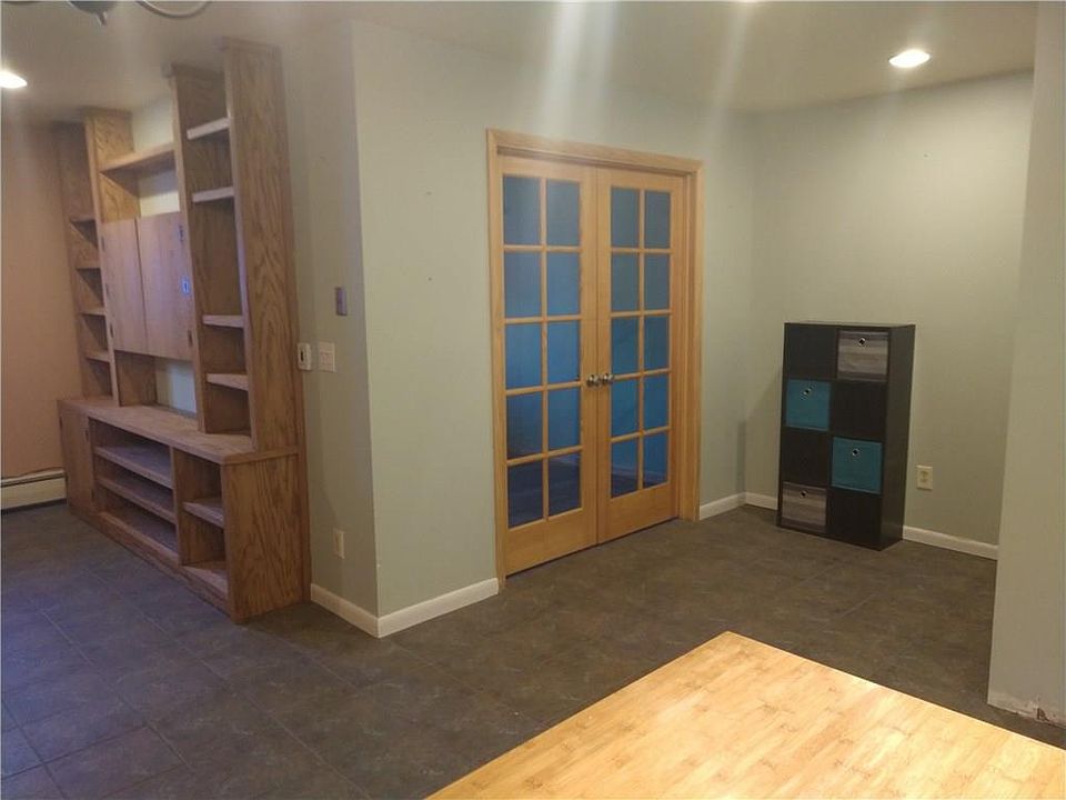 1st image of 56 Uneva Pl #B-2