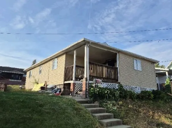 1102 Lawton St, Monongahela, PA 15063