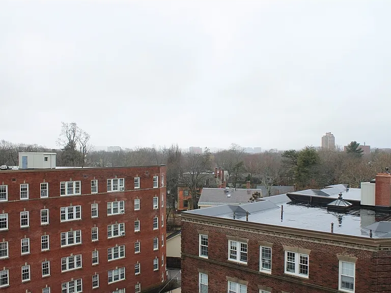 29 Concord Ave #815 — Photo 14