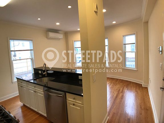 5th image of 1 Langdon Sq #2